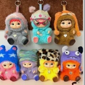 Wakuku BLIND BOX Plush Keychain - Fun Party Collection